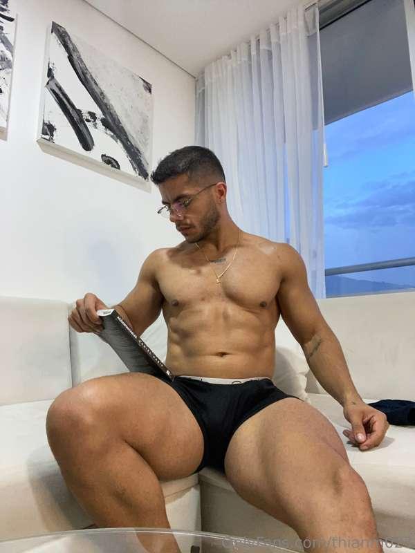 I have a warm memory to share, DM me 🦍🍆😈
