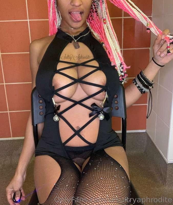 I command you to cum to me !!