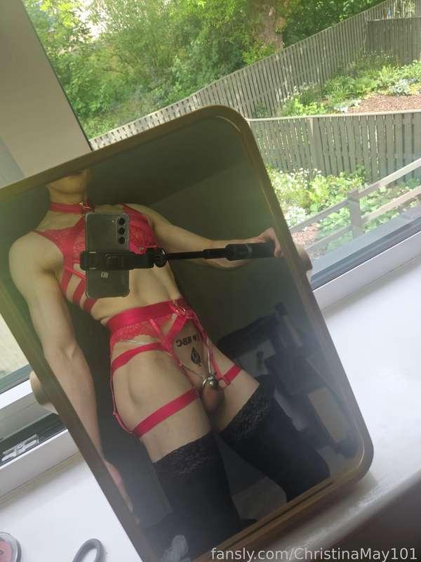 Enjoyed some weekend riding in my cute pink lingerie set :)! Tried a little scene without the wig for fun!

Enjoy watching me bounce on my toys &lt;3 got some new lingerie and toys on order, looking forward to making some new content with them soon! 

#sissy #whiteboi #chastity #fyp #lingerie #amateur #stockings
#bnwo #whiteboy #crossdresser #Sissies #femboy #trans 
