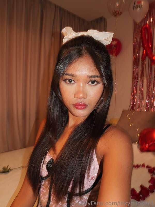 Single or Taken? 💕💋