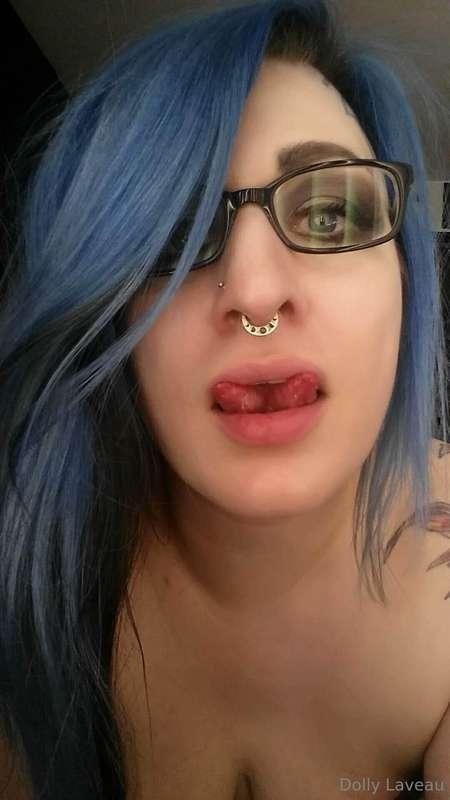 dollylaveau image #0