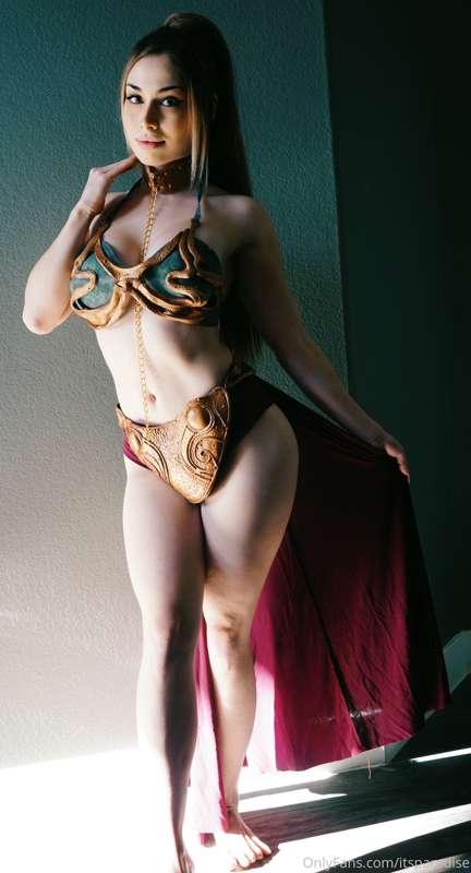 Ooooo la la them curves🦋
Thanks to popeyeginger88 for this c..