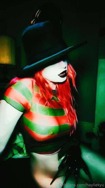 Freddy Krueger Friday! 💚🔪❤️