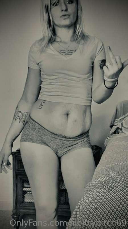 Fuck ya feelings. & fuck how ya feel. Come feel up one me & ..
