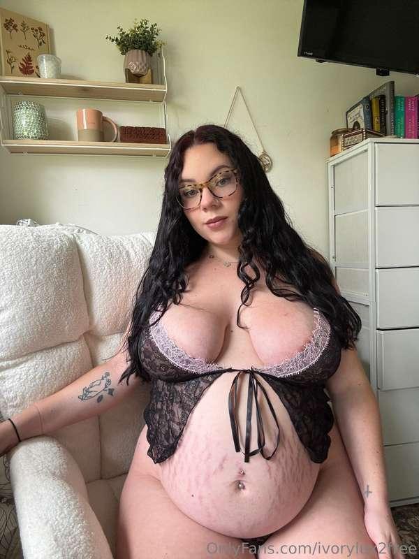 Am I your favorite milf? 