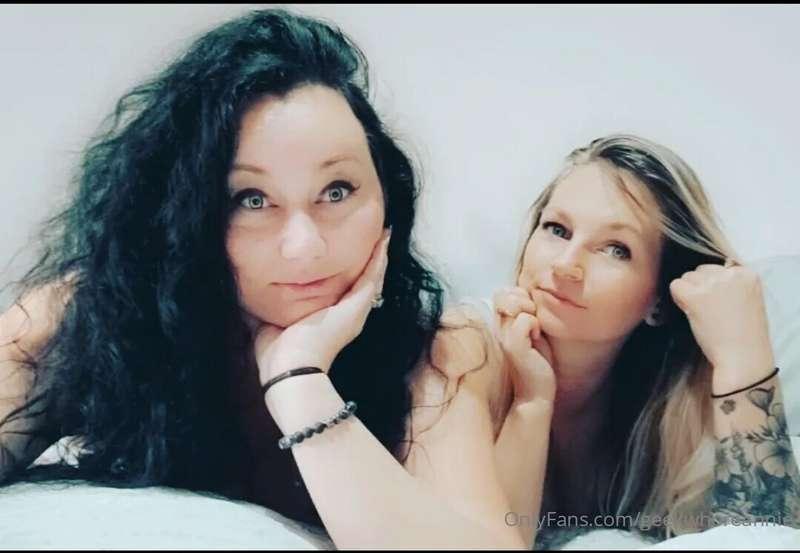 Silly chicks @breannasapp