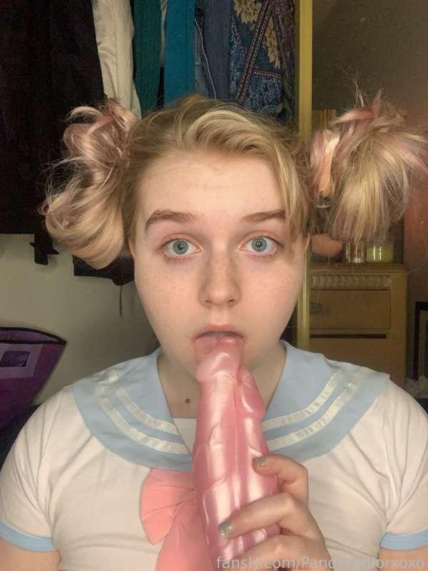 pandoradiorxoxo image #0