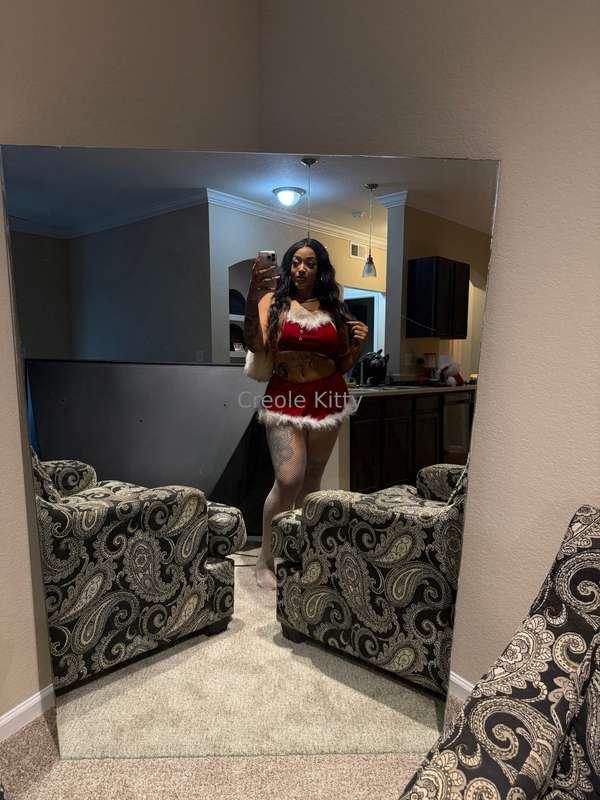 I sucked 🎅 so good Christmas 🎄 came early 