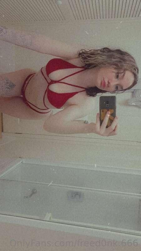 55% off xx
https://onlyfans.com/d0nk.666
