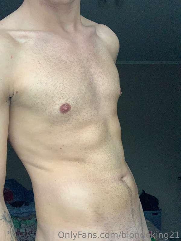 Shaved or hairy?👀
