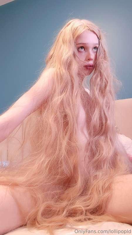 Your mermaid really can hold all the secrets of the ocean! S..