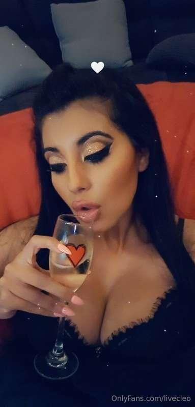 Cheers my dearlings 🩷🩷