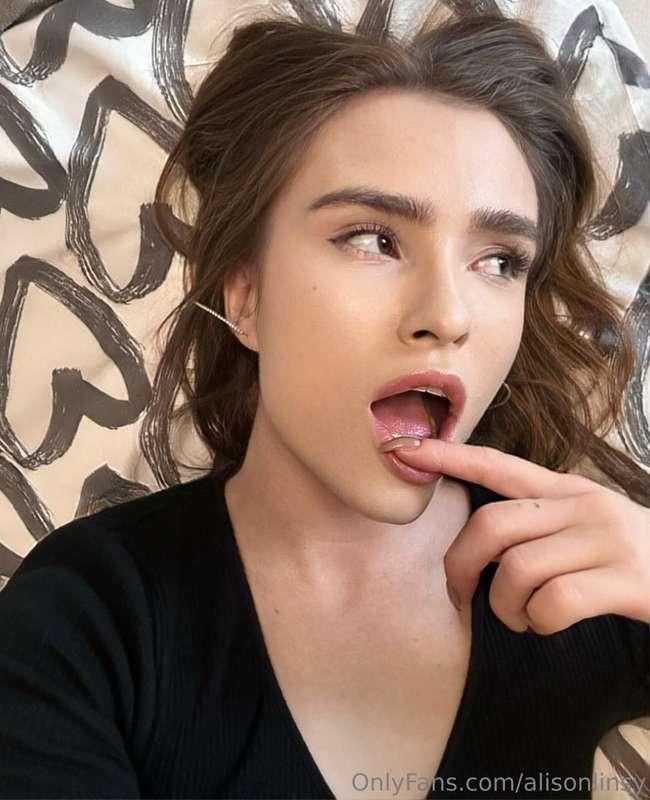 An ocean of feelings inside me - ready for you to explore 🌊