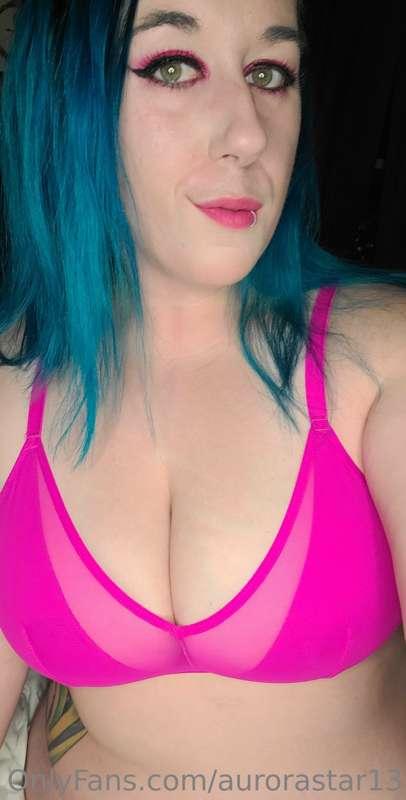 Playing with a new colour. I don't think it'll be seeing day..