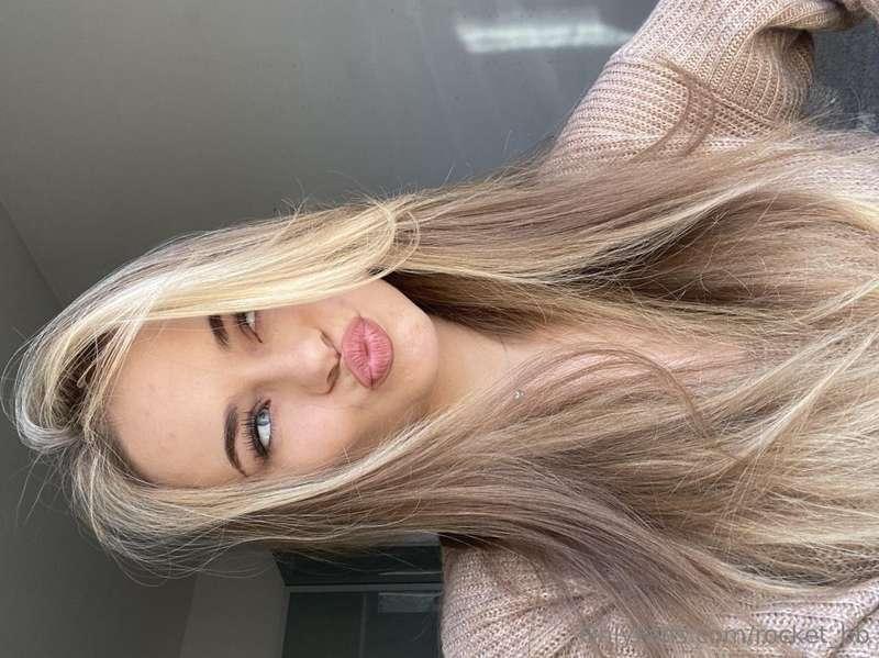 Hey there! ☀ I’m Zoe @tiny.zoe, and I love the sense of free..