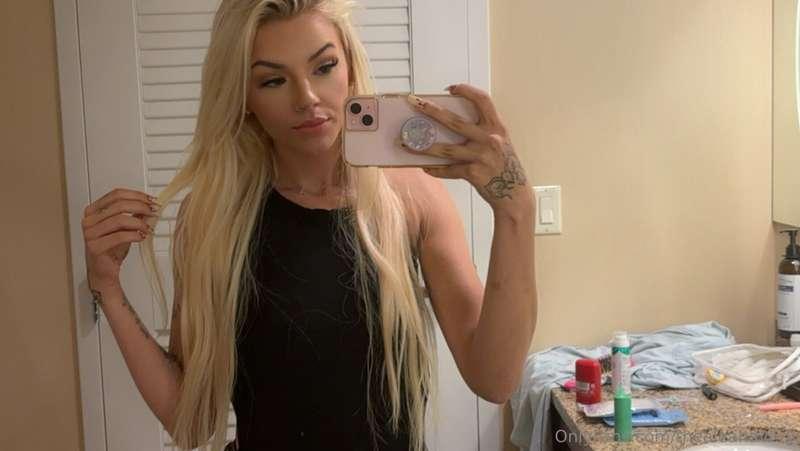 I’m the view, you know. 😜