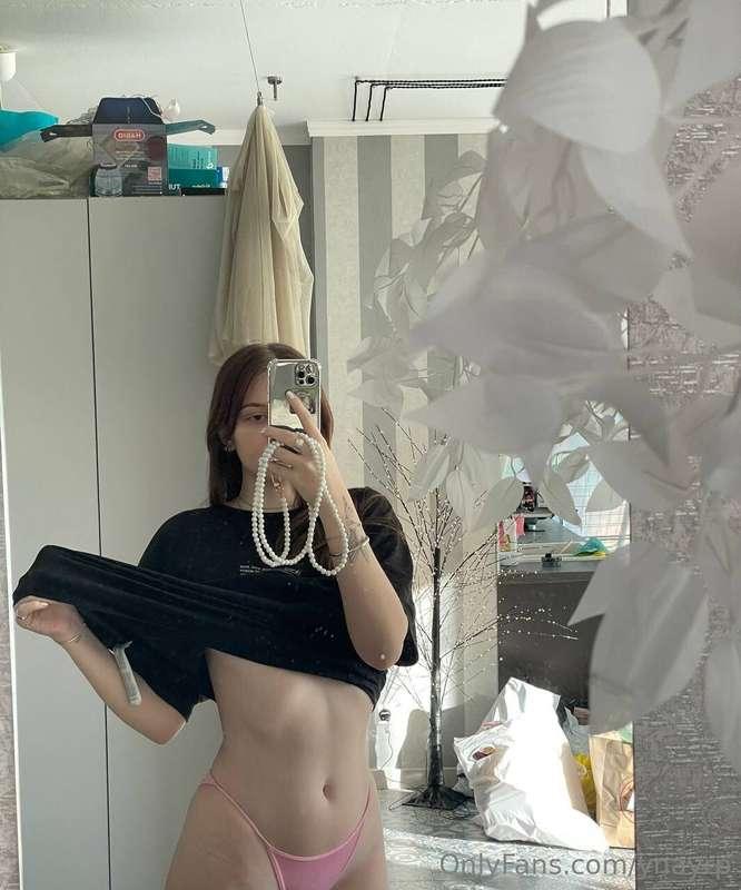 As the minutes and hours pass by, a piece of clothing will c..