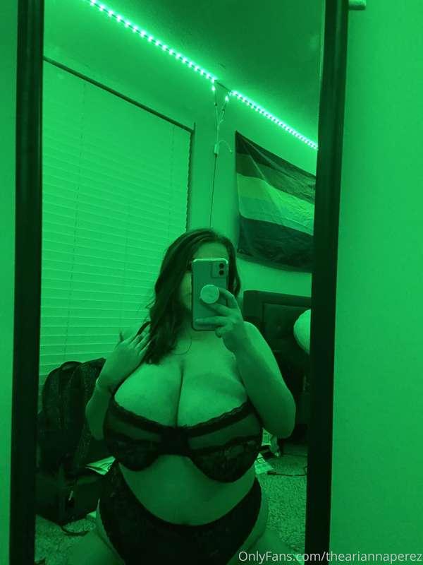 Midnight Fantasy. Growing out my hair for the Brazilian 💋