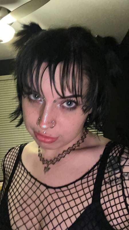 POV: your goth gf is hungry for your dick🖤✨