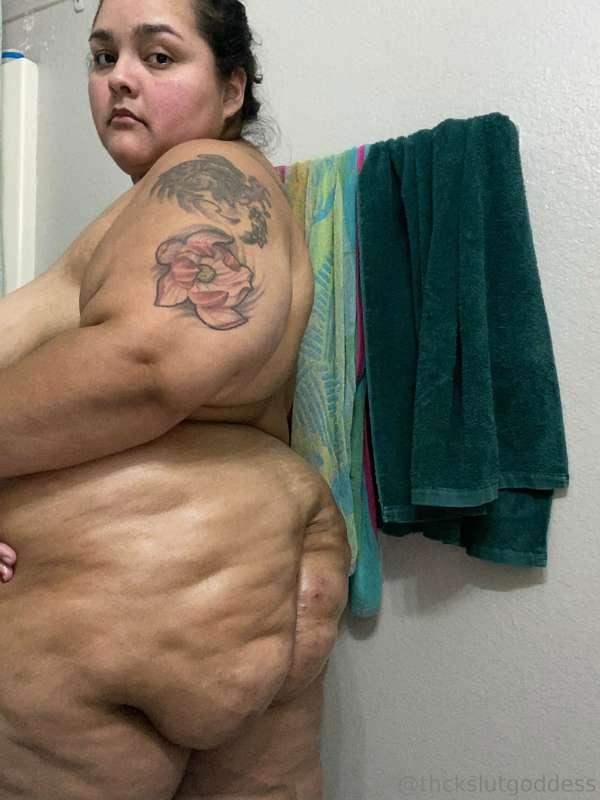 Fat Ass Friday, some pics cut off but figured you’d wanna se..