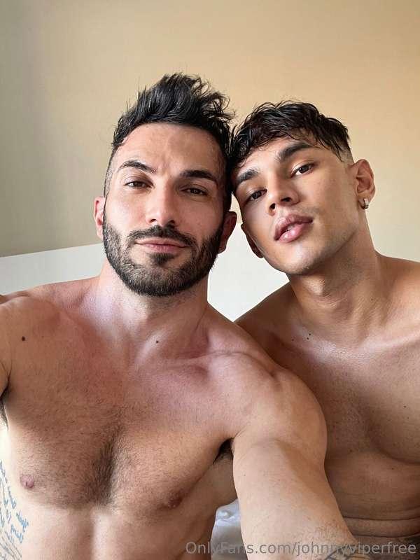 ▶️🇮🇹JOHNNY E LIAM B.  Ho una grande passione per i ragazzi c..