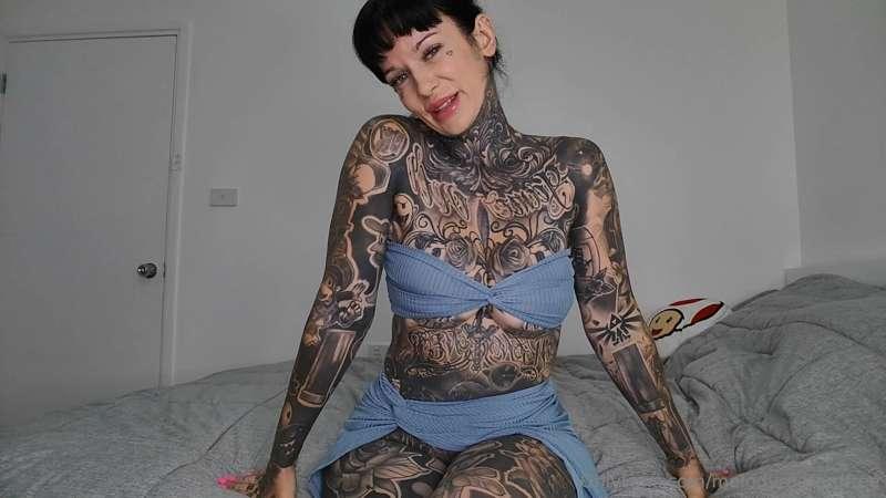 Slutty neighbour is a home wrecking whore! She notices you m..