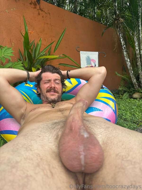 Happy Weiner Wednesday! Hope your balls get a good draining ..