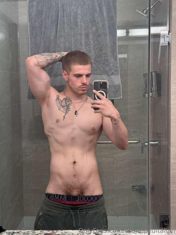 Pull these pants down and wrap your mouth around it