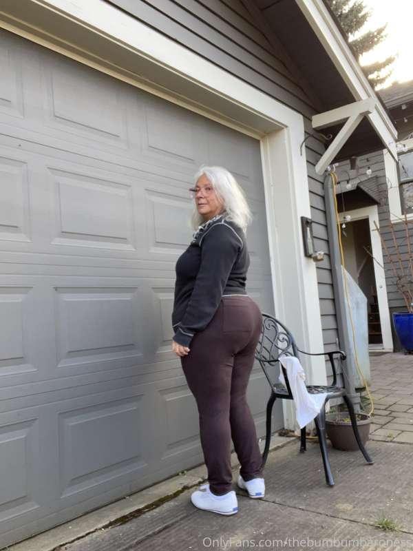 thebumbumbaroness image #6