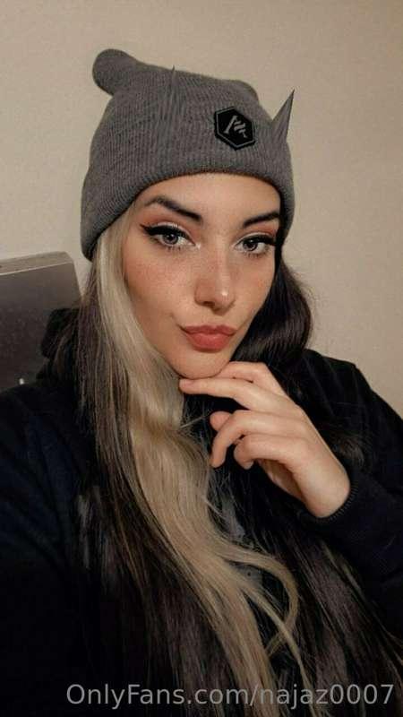 🔥🖤 @jazminluna6 🖤🔥

⛓️Metalhead⛓️ *Wide Hips/Big ass baby* 🍑..