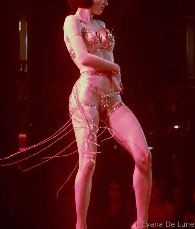 ✨✨