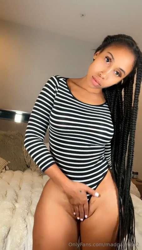 ### You should ask me about my Snapchat 😘😈