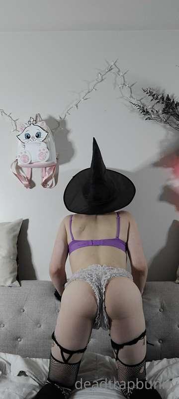 Be careful, or I'll cast a spell on you 🪄