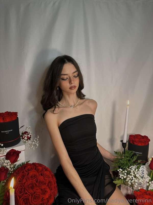 guess what day is coming up...🌹