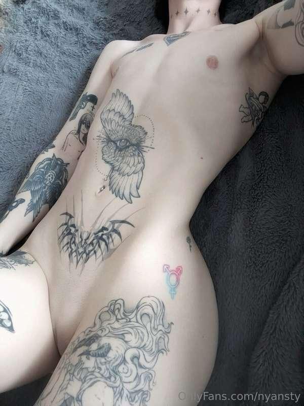lets cuddle? 🫣