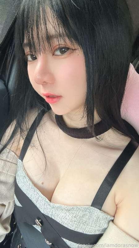 iamdorasnow image #1