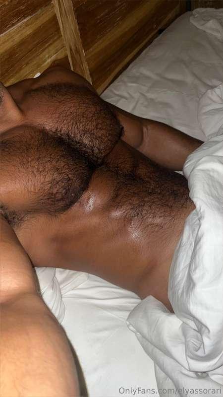 wanna cuddle?😏