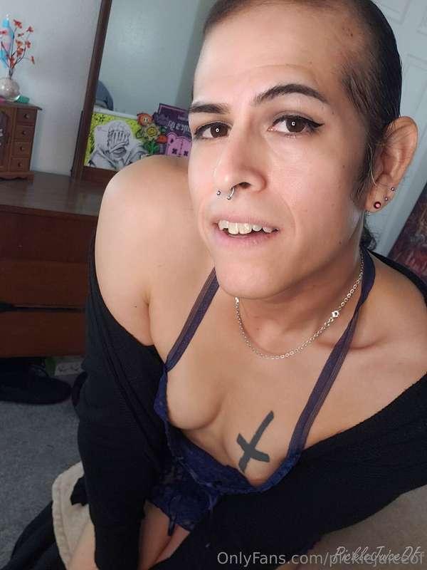 Feelin like a classy broad right now, not gonna lie ☺️