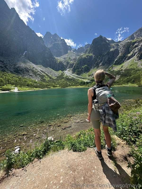 Hey, sweeties! ❤️Sorry for my spontaneous appearance here, b..