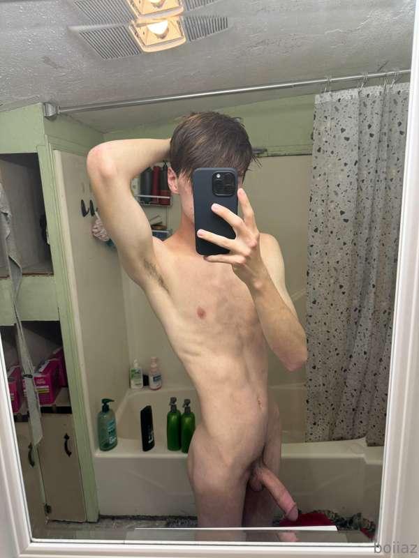 😝