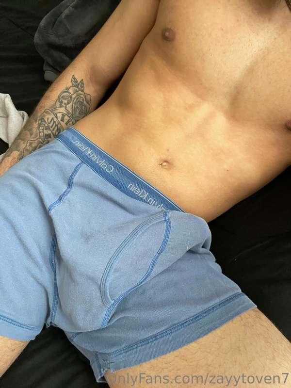 Swipe an tell me wha you think 😏