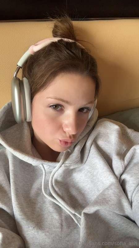 Looking all lost in the music 🤓🎶 But honestly, I’m just list..