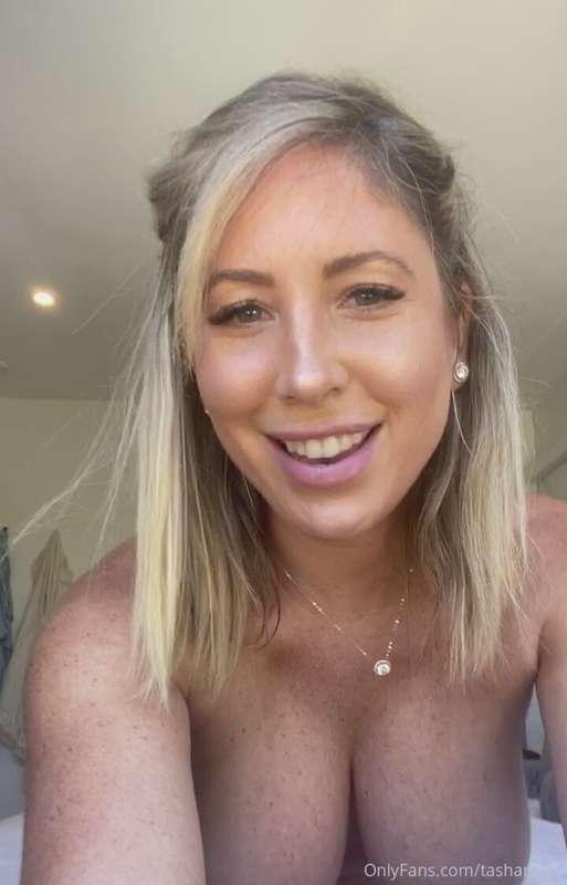 Hi all my sweethearts! Cum talk to me and let’s have some fu..