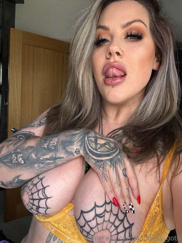 Ready for your mouth on them 😈