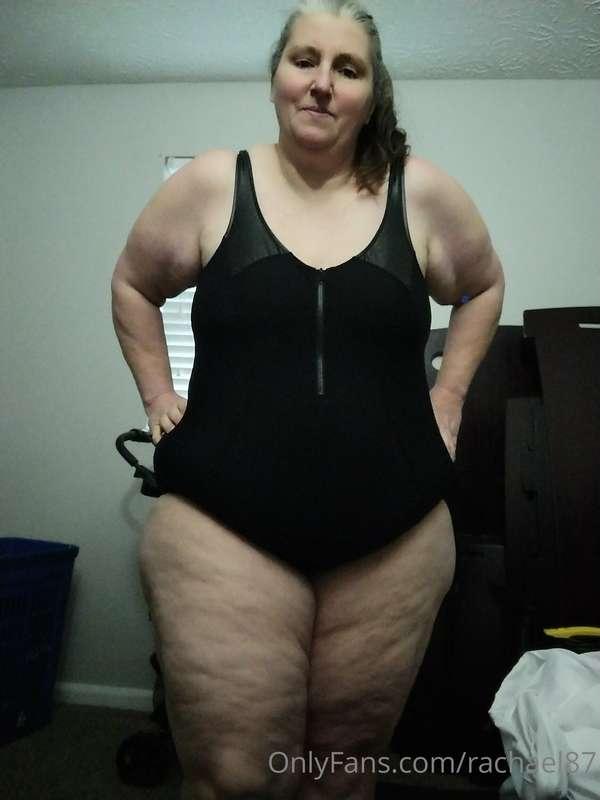 What do y'all think about my new swim suit?