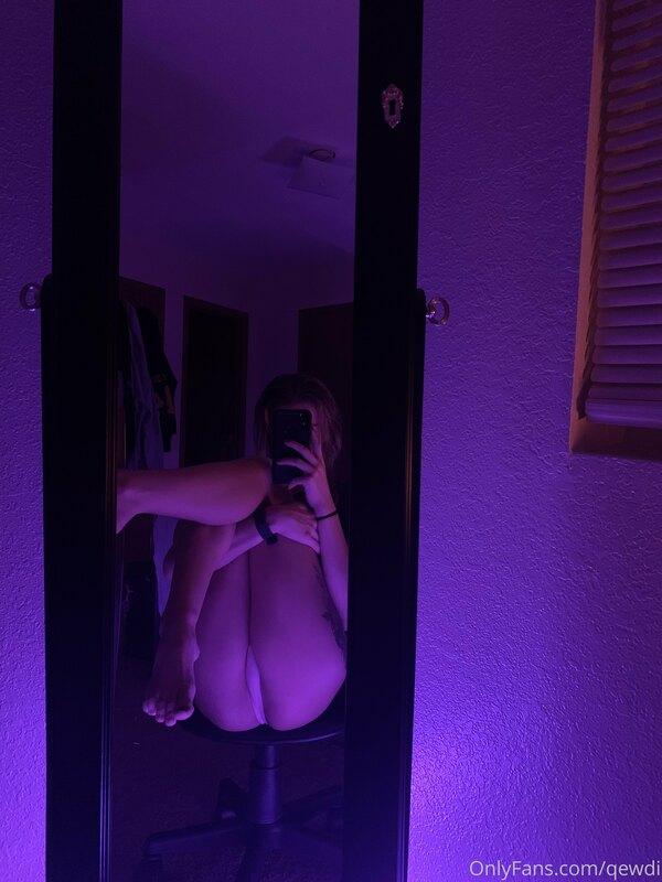 peep ur inbox for the up close and personal shot ???????? 

..