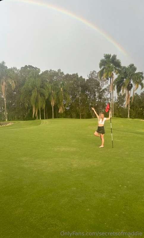 So ,
Do have a favourite hole  ? 🌈