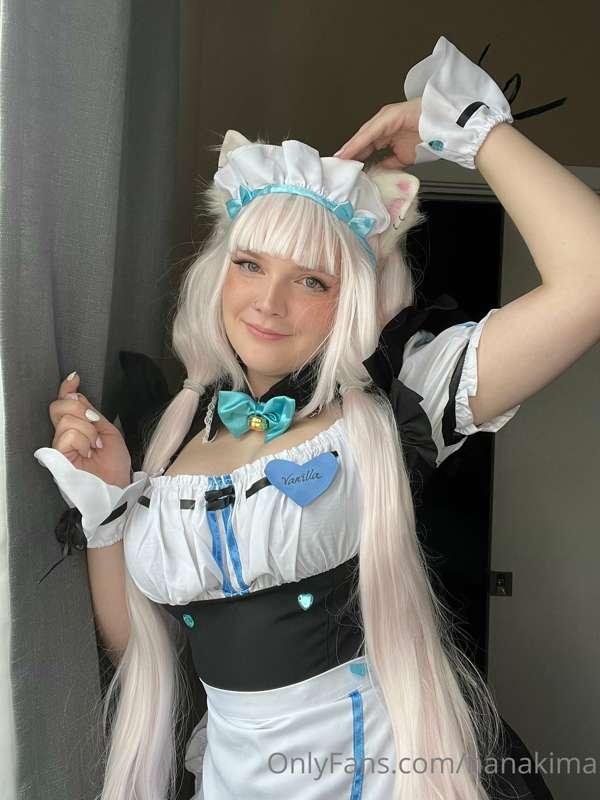 Not lewd but I thought I’d share some photos from my Vanille..
