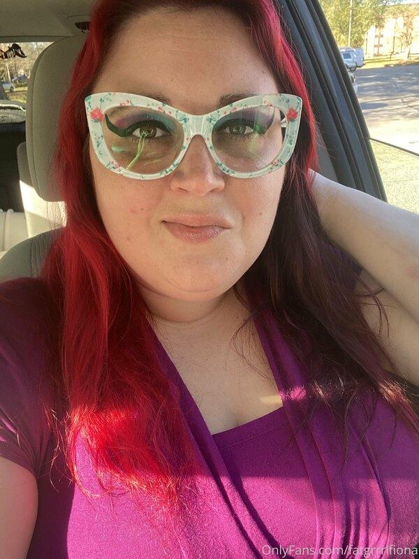 My hair is freshly dyed and I feel fabulous!