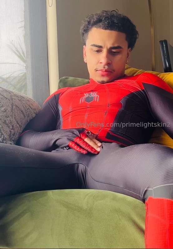 Im in my spidey suit about to shoot my webs 🕸️ 💦  cum watch ..